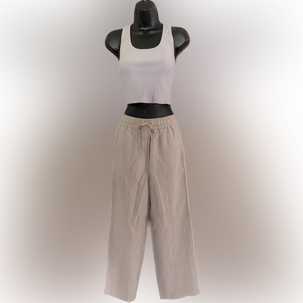 Formal style straight leg petite sweatpants